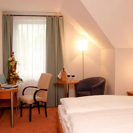 فندق Florianerhof 4*